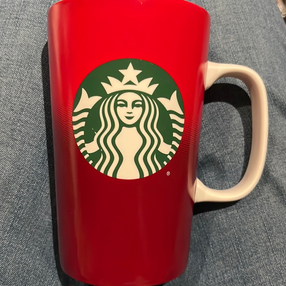 Starbucks 2015 Red Ombre Ceramic Coffee Mug 16 oz